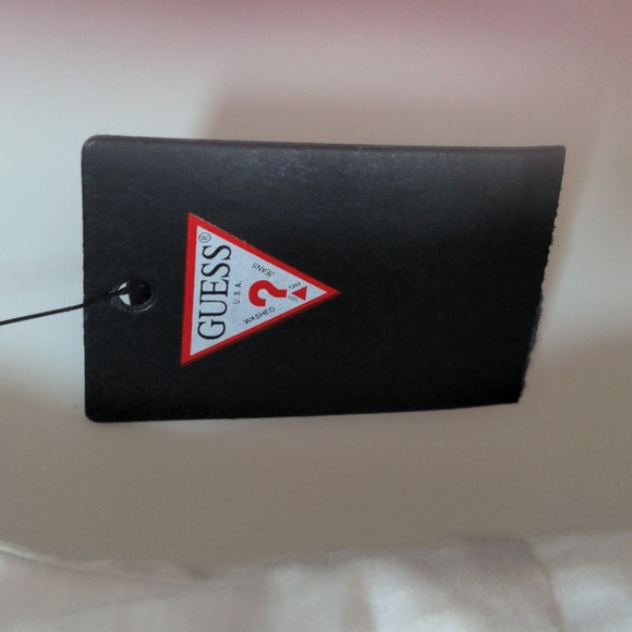 Guess Karida cap-sleeve flared dress with pockets. - Picture 3 of 5